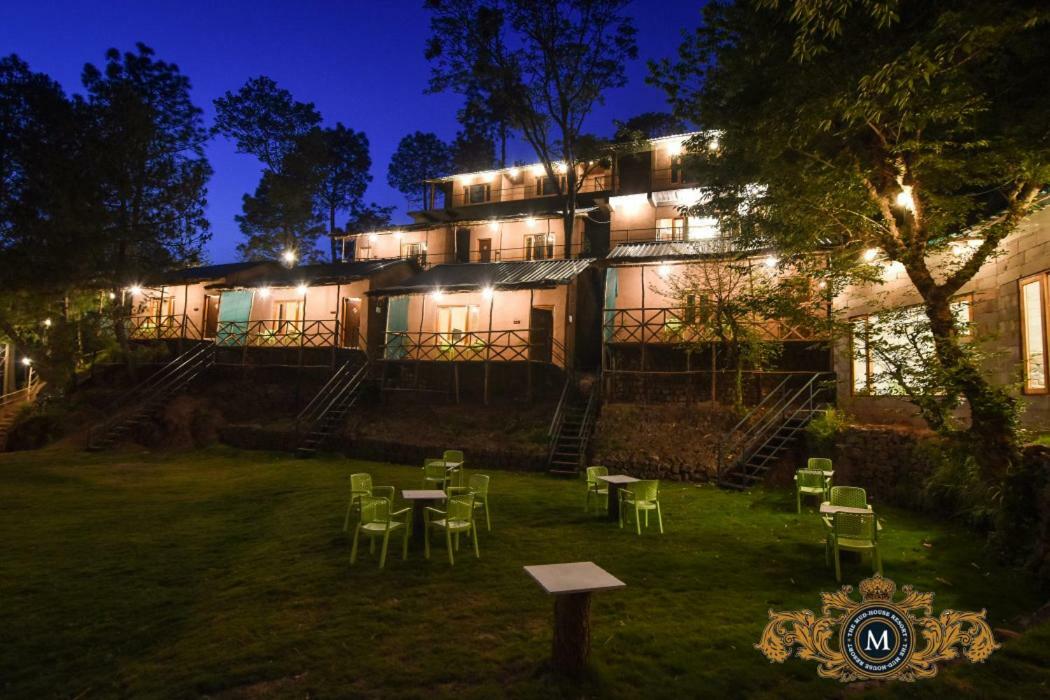 The Mud House Resort Kasauli Buitenkant foto