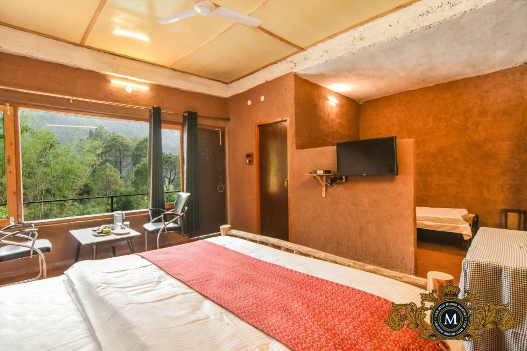 The Mud House Resort Kasauli Buitenkant foto