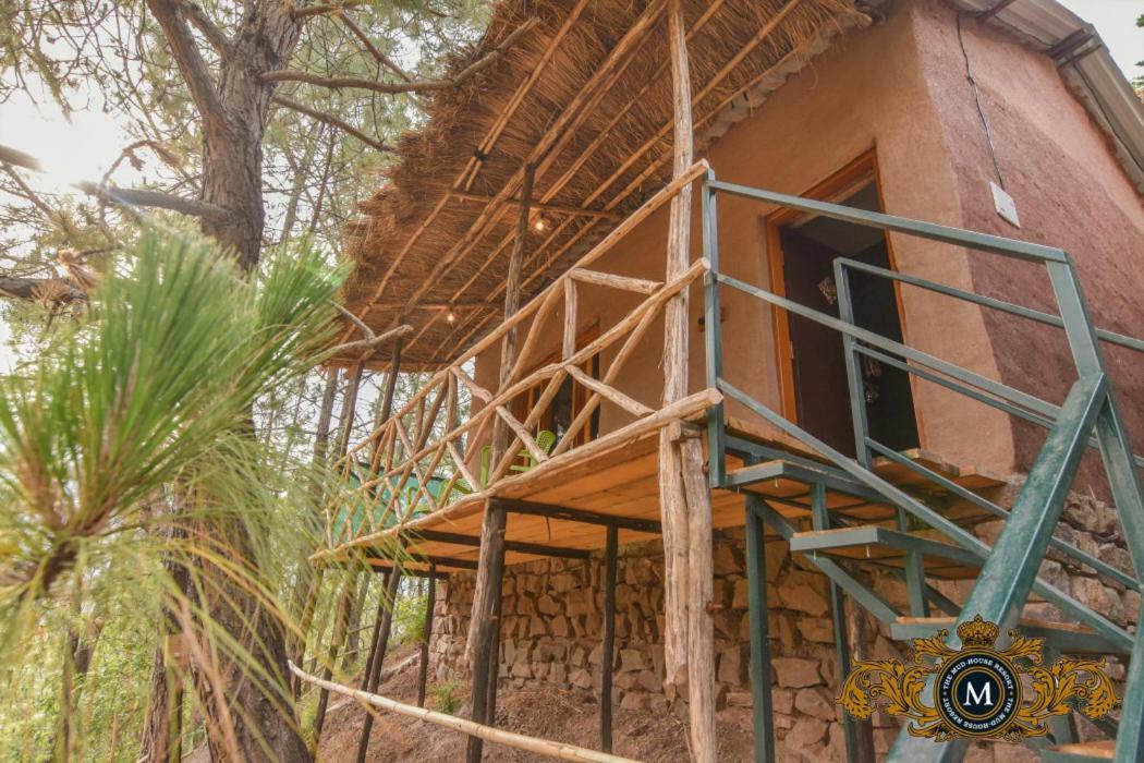 The Mud House Resort Kasauli Buitenkant foto