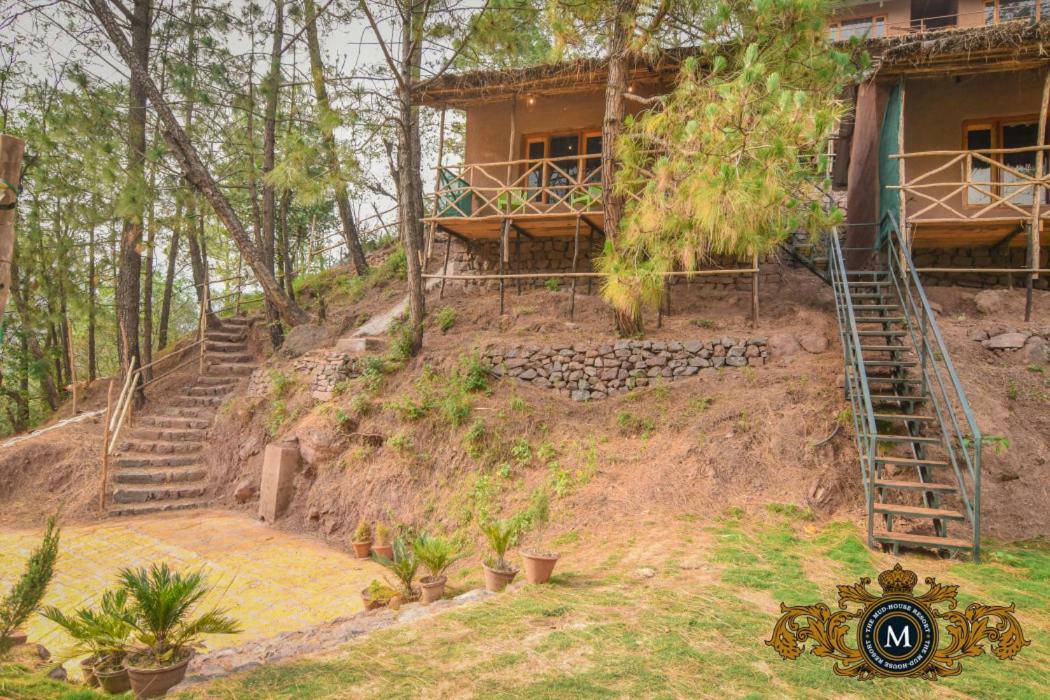 The Mud House Resort Kasauli Buitenkant foto